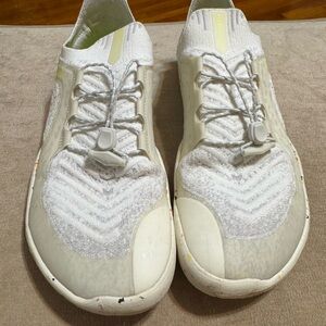 Vivo Barefoot White Sneakers